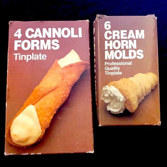 TIN PLATE CANNOLI & CREAM HORN.. - Picture 1 of 3